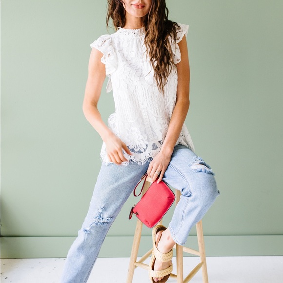 Sweet Sophisticate Lace Blouse - Picture 4 of 9